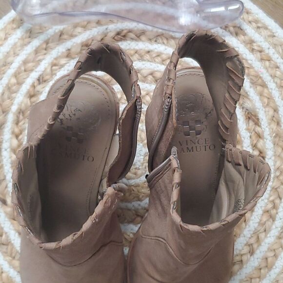 Vince Camuto Women's Leather French Taupe Kicetta Boot, sz 7.5 - Picture 12 of 12